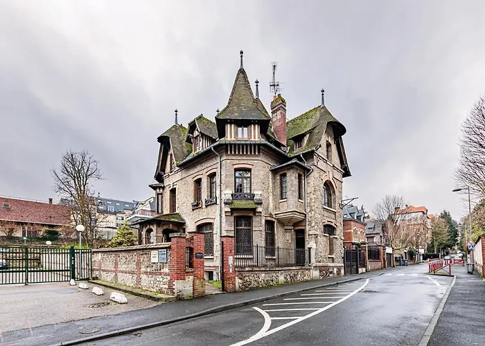 Appartement Le Château Senard, Cosy 23 M2 Au Calme Proche Gare - 3 Min